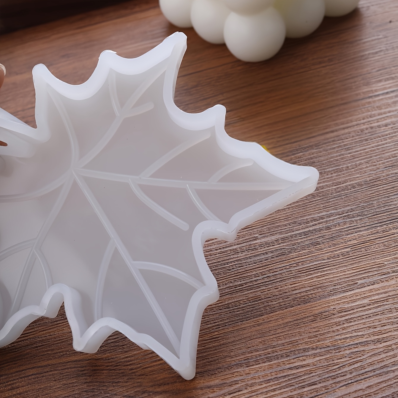 1PC カエデの葉の形をしたシリコンモールド、DIY 石鹸、 - Candle Making Tutorial のレビューと価格
